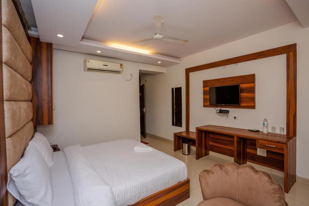 Hotel Doon Dehradun Extérieur photo